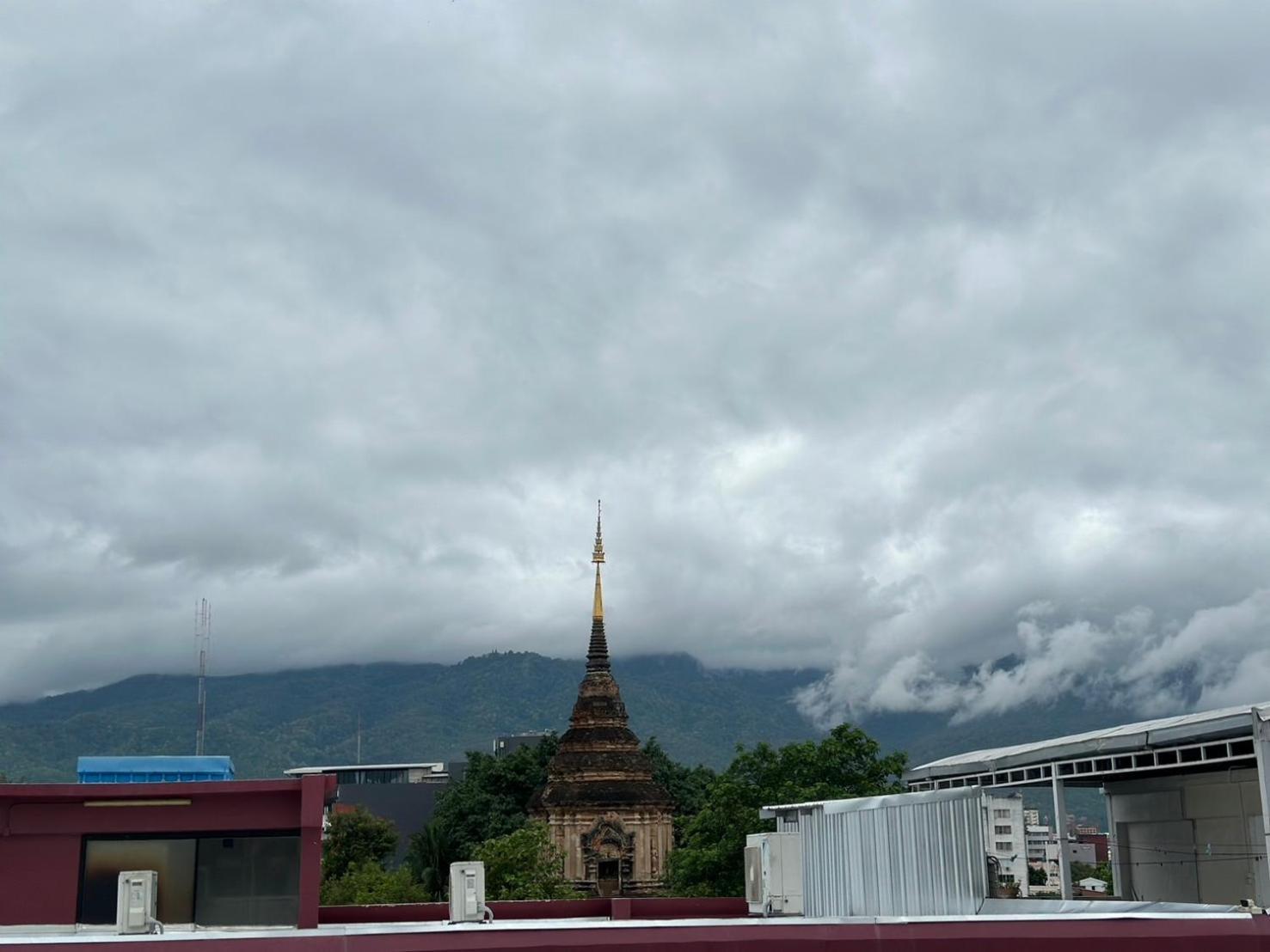 Lemonap Hostel Chiang Mai Bagian luar foto